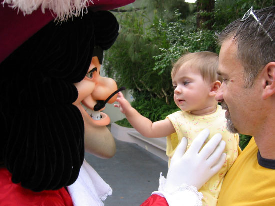AN 2003-08, (Disneyland Vacation, Characters, Captain Hook, Kyra, Mia & Dan-02)